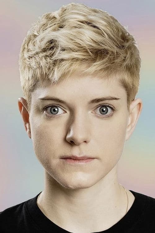 Mae Martin