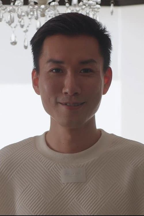 李华龙