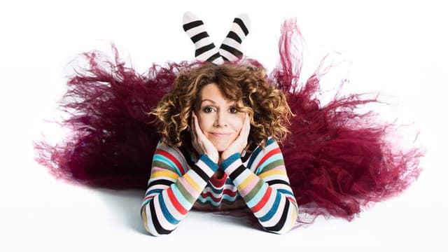 Kitty Flanagan: Smashing