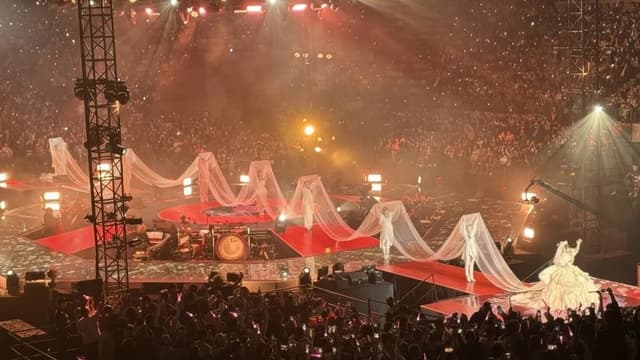 ayumi hamasaki ASIA TOUR ~24th Anniversary special @PIA ARENA MM~