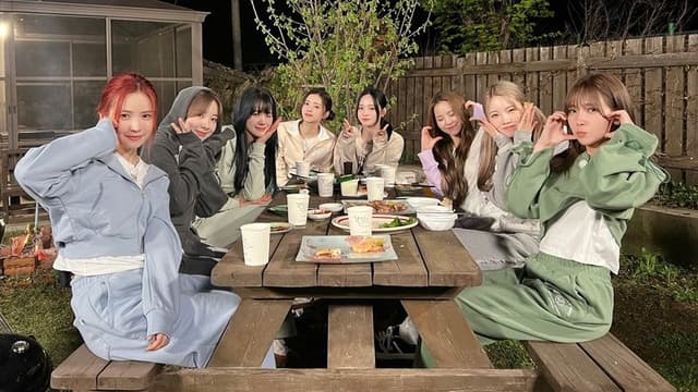 NiziU’s Rural Getaway