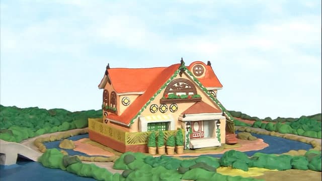 Perfume's chandelier house