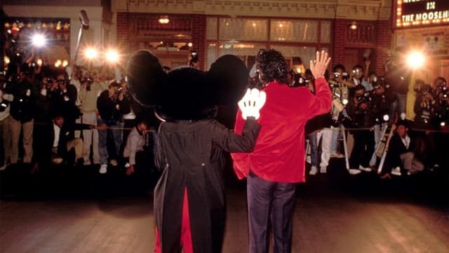 Exclusive Special ! Michael Jackson: 1,440 Hours in the Spotlight