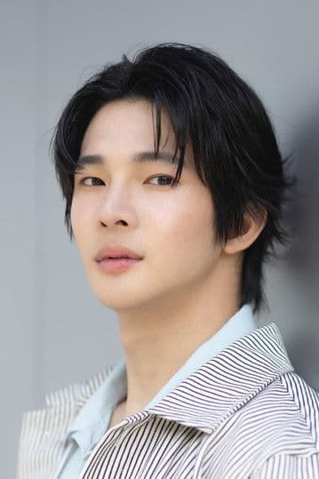 Mick Monthon Viseshsin