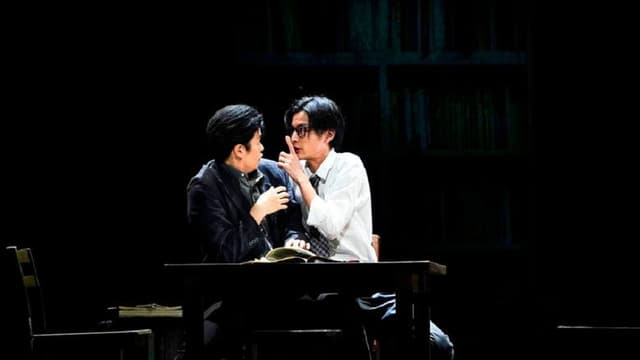 彼女を笑う人がいても