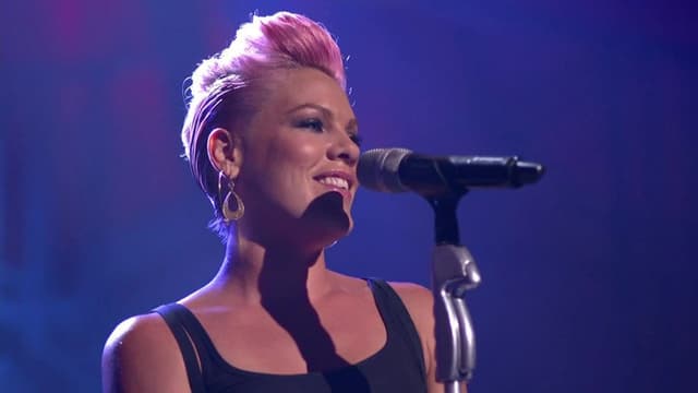 P!NK: VH1 Storytellers