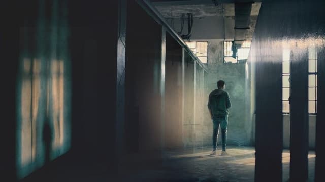 Surviving Syria’s Prisons