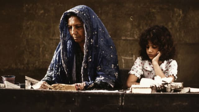 Yer Çekimli Aşklar: Sır