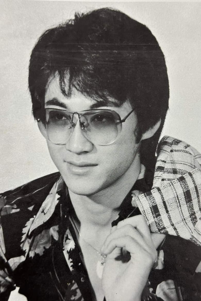 华伦