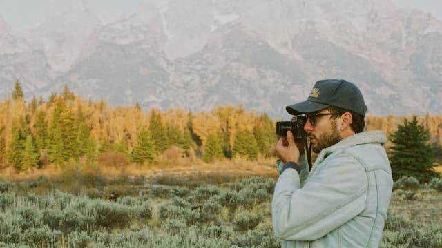Photographic Storytelling with Joe Greer