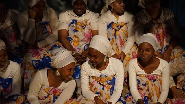 Zanatany, when soulless shrouds whisper