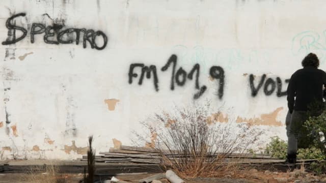 Spectros: Algum Nome, Nenhum Rosto