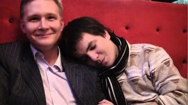 Альберт и Сурен в гей-столице России - Ижевске