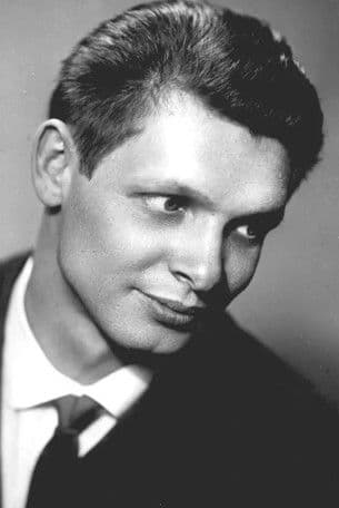 Eduard Khil