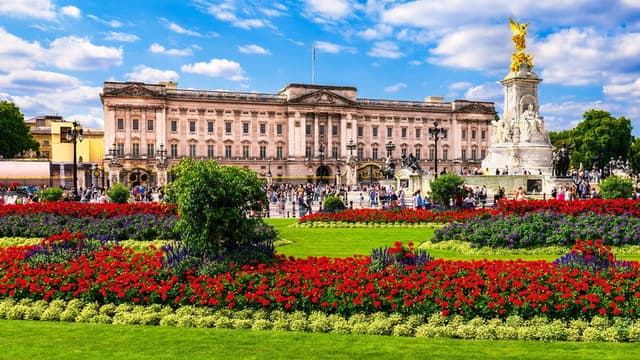 Buckingham Palace A Year in the Life