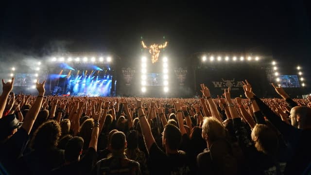 Louder Than Hell: Wacken The Movie