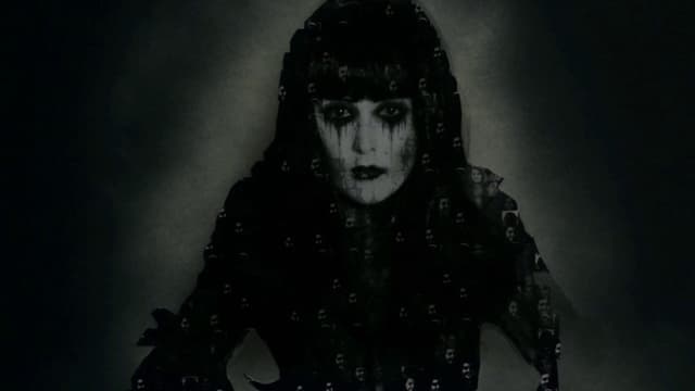 Dead Ring