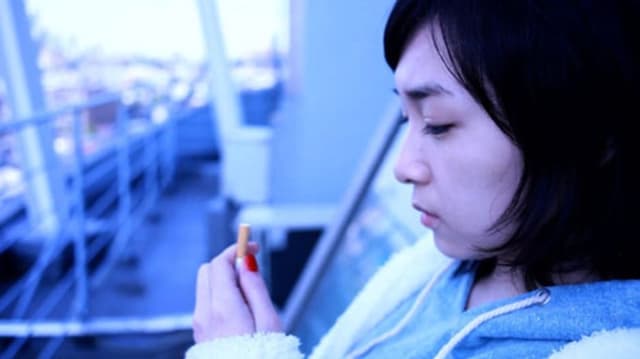 She nonchalantly says "That's how you do it",...