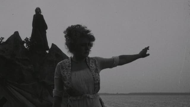 Hilde Warren and Death