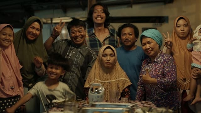 Basri & Salma in a Never-Ending Comedy
