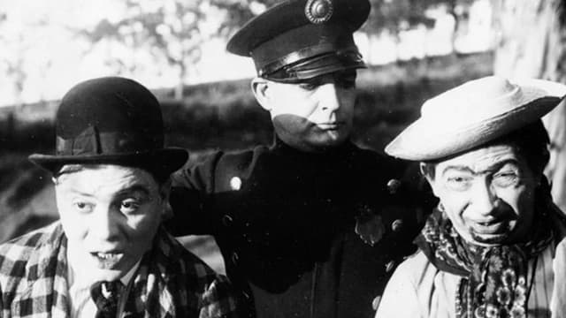 Acabaram-se os Otários