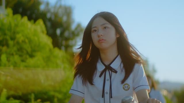 A Girl Who is Afraid of Turning to Stone