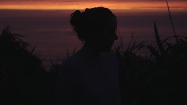 The Night That Holds You