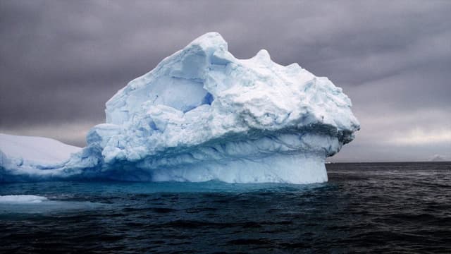 Antarctica: at the ends of the earth