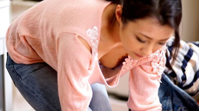 The Braless Wife I Pass By Every Morning When Taking Out The Trash, Kano Hana