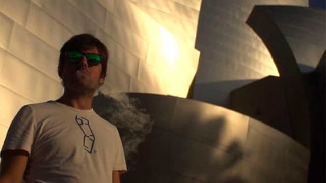 Hi, Mr. Gehry, I'm Marc From Arenys