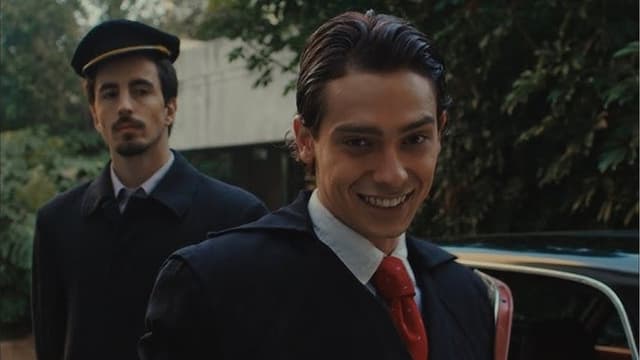 ESPECTACULAR, EL CORTOMETRAJE