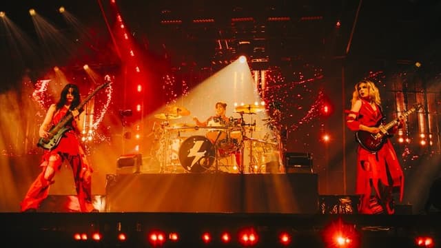 The Warning Live From Auditorio Nacional, CDMX