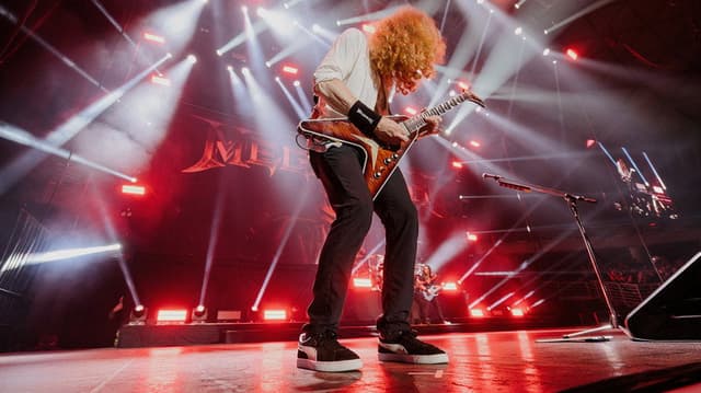 Megadeth: Behind the Mask