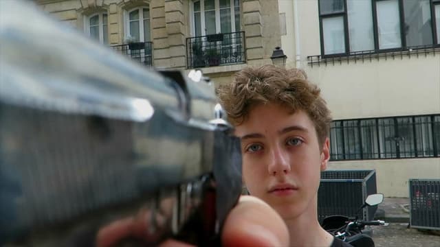 Meurtre mystérieux à Montmartre Partie 1