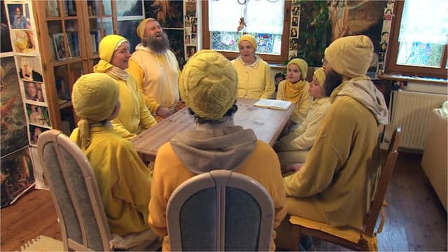 Sektenkinder - Zum Dienen geboren