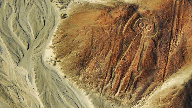 Ancient Aliens: The Ultimate Evidence