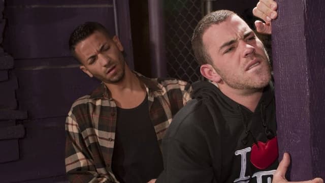 Golden Gate: Tourist Season