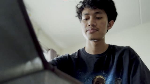 R e m i n d e r. (Director's cut)