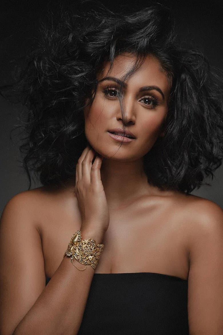 Nina Davuluri