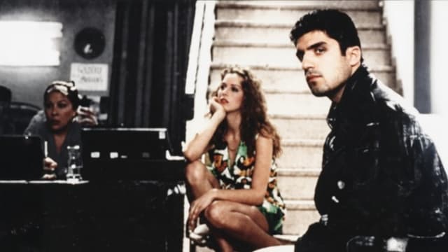 Loves with Gravity: Tell Her That I Love Her