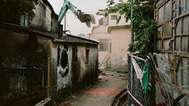 Raging Land 2 : Breaking new ground through Thorns and Thistles